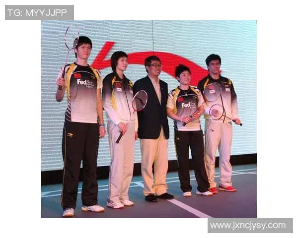 杭州羽毛球队在冠军赛中的默契配合与战术分析 杭州羽毛球队在冠军赛中的默契配合与战术分析