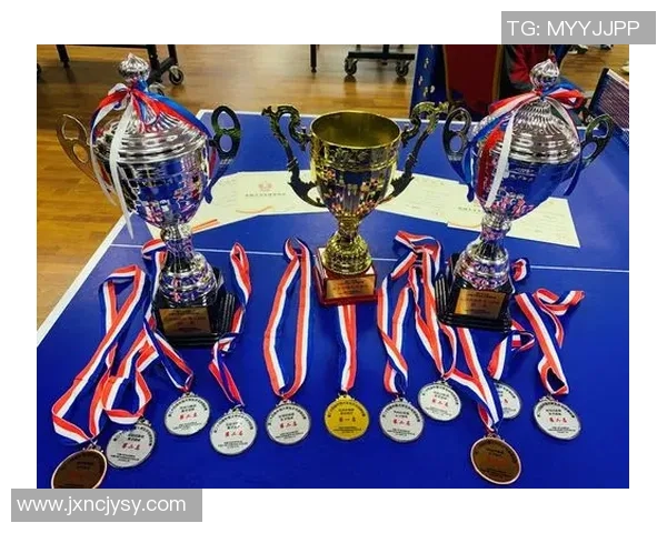 武汉乒乓球队与北京乒乓球队赛后复盘分析力量对比与战术探讨