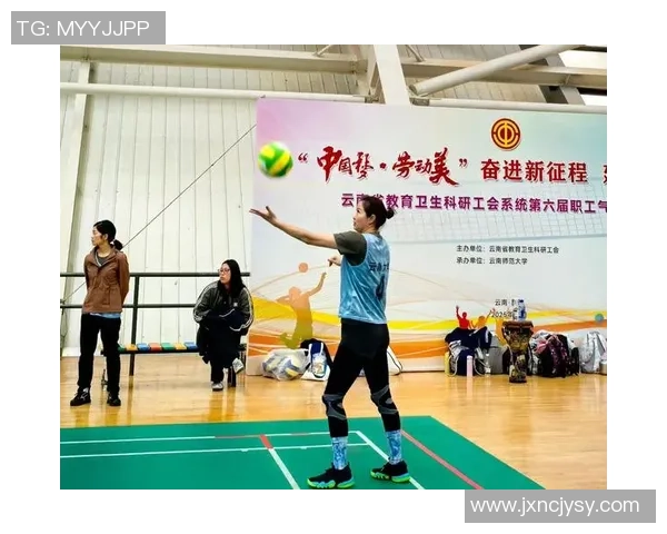 西安羽毛球队耐力训练揭秘:如何在赛场上展现卓越实力 西安羽毛球队耐力训练揭秘:如何在赛场上展现卓越实力