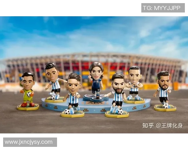 足球明星手办迷你版热销中精美细致展现球星魅力与风采