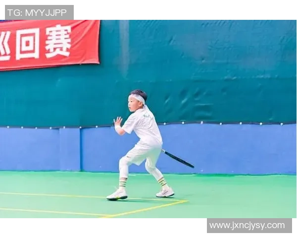 重庆网球队在杯赛中的灵活战术运用与表现分析