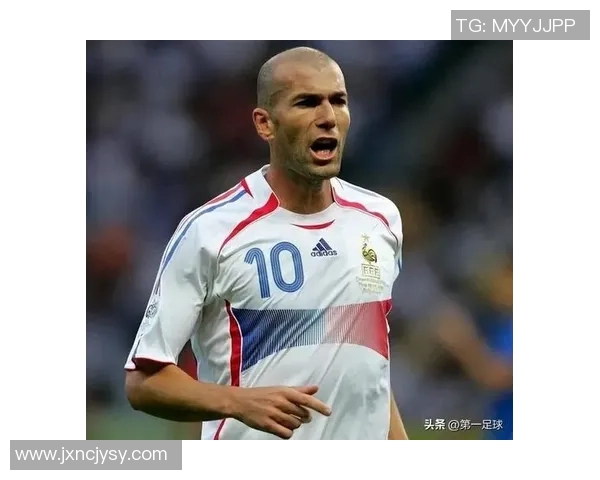 齐开头的足球明星盘点与他们的辉煌成就解析