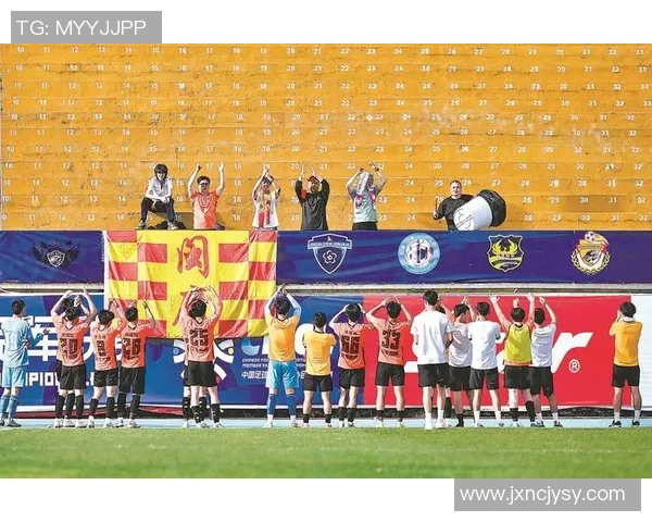 曾经辉煌如今失落的下岗足球明星们的故事与现状探讨