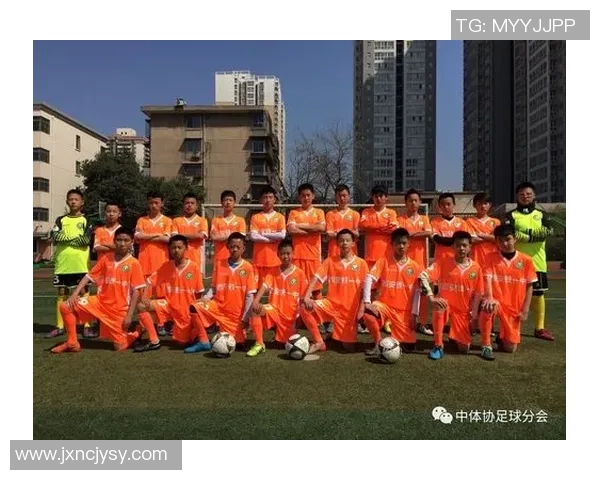 赛后分析:西安足球队与南京足球队实力对比及比赛亮点回顾 赛后分析:西安足球队与南京足球队实力对比及比赛亮点回顾